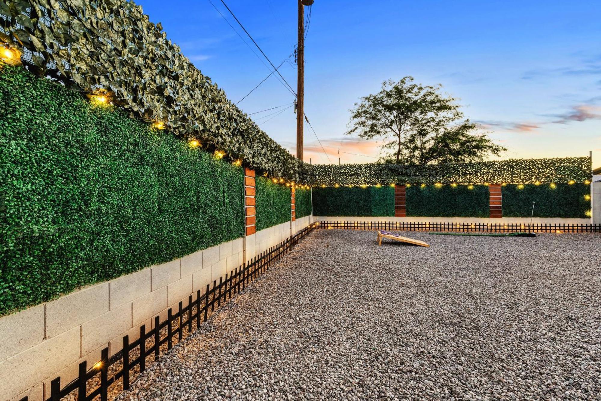 Phoenix Retreat - 2 Bedroom Home With King-Size Bed - 3 Smart Tvs - 10 Min From Airp - Unit A Dış mekan fotoğraf